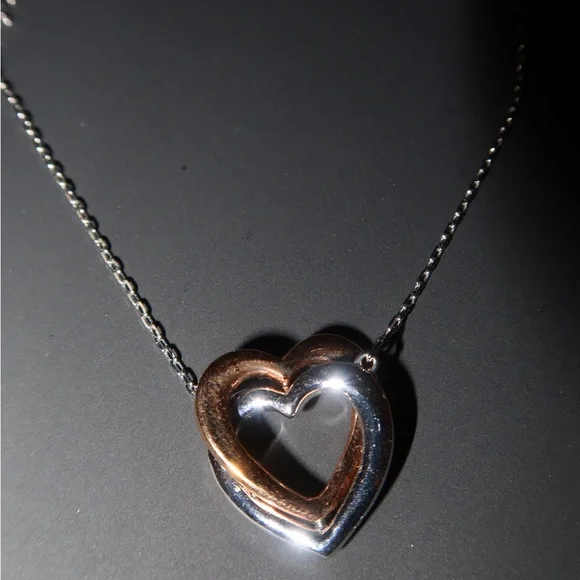 Swarovski infinity heart necklace - Picture 5 of 5